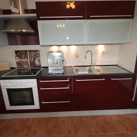 In 39116 Apartment