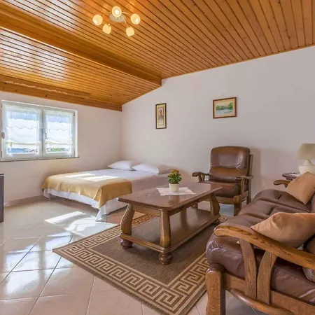 Apartmán In 39116