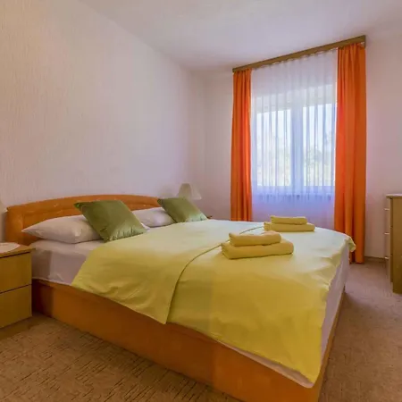 Apartmán In 39116