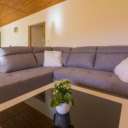In 39116 Apartmán Povile