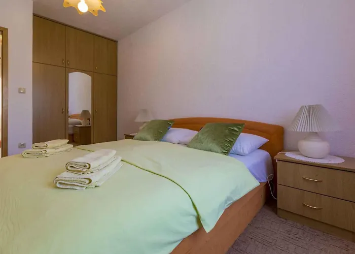 Appartement In 39116 Povile