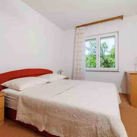 Apartament In 39116